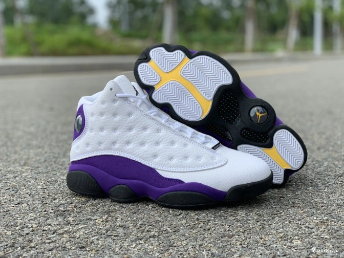One Kick Lakers 414571-105 13 Jordan Air 0810